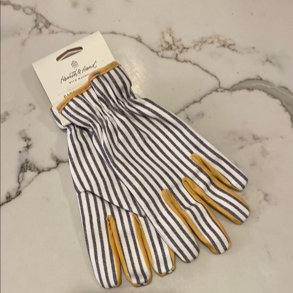 NWT Hearth & Hand Black and Yellow Striped Garden Gloves - Picture 1 of 4